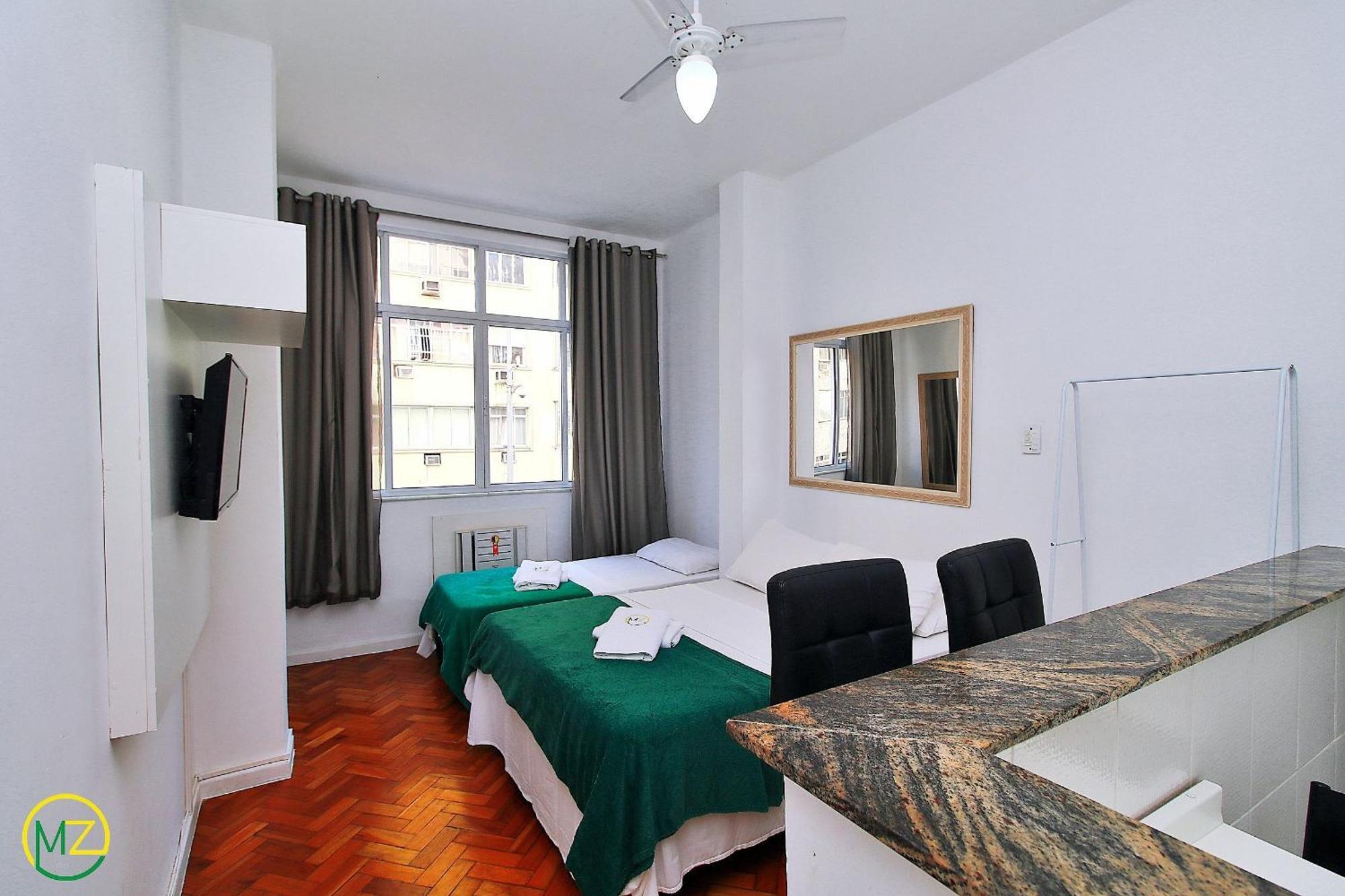 Apartemen Muito Economico P/ 3 Pessoas Em Copacabana *